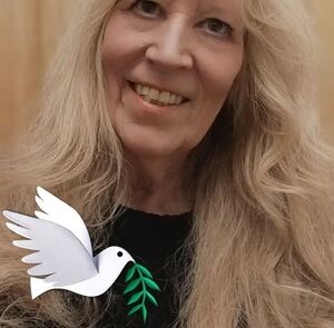 Meet your Posher, Linda